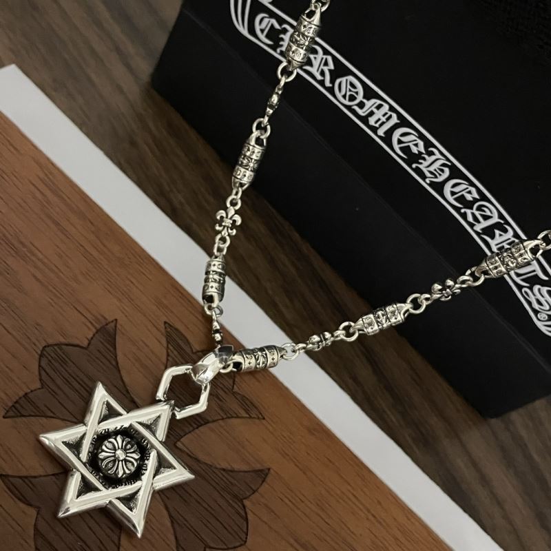 Ch**me He**ts necklaces
